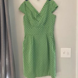 Green polka dot dress with pockets!